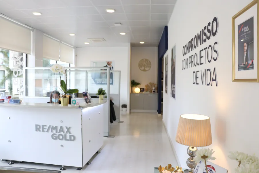 RE/MAX Gold, Belém